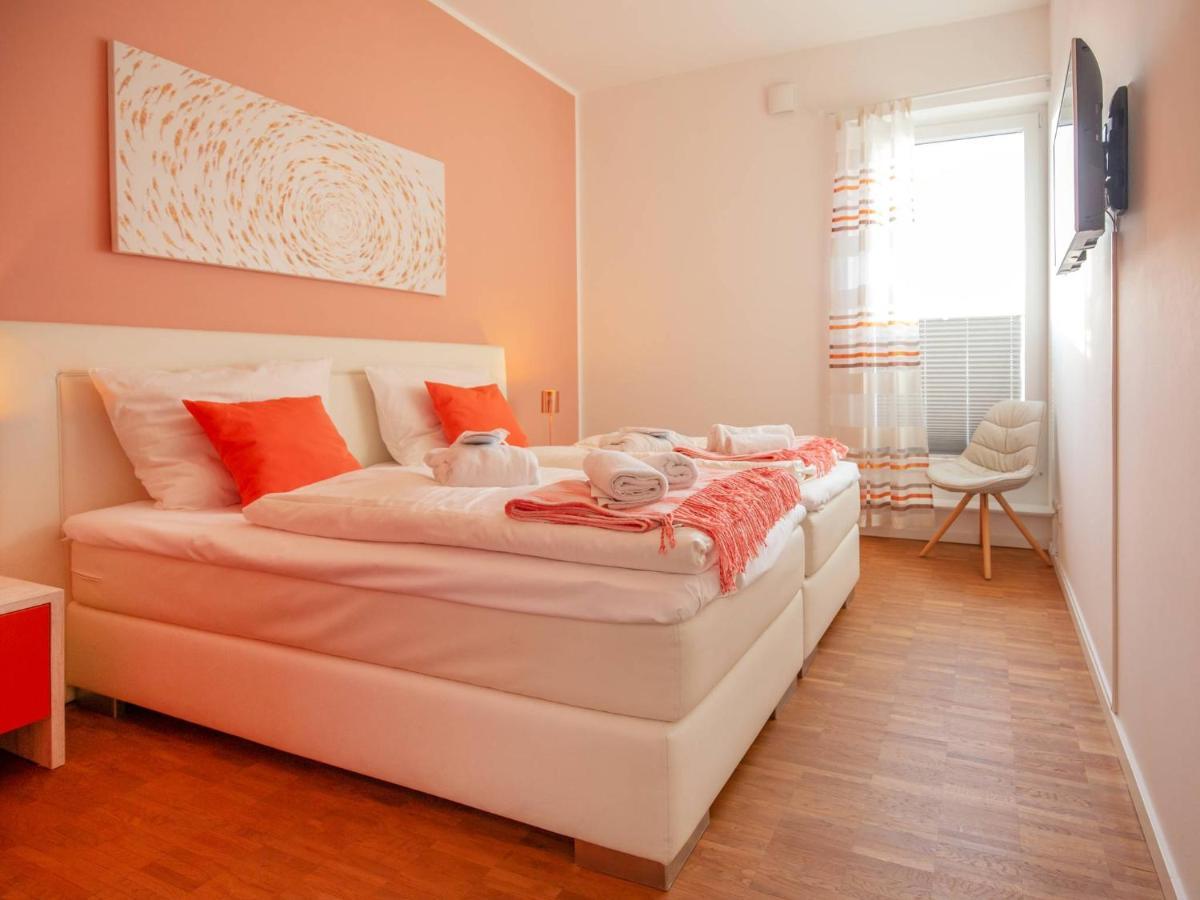 Mit 2 Schlafzimmern, Terrasse Und Balkon Dr 434 Apartment *