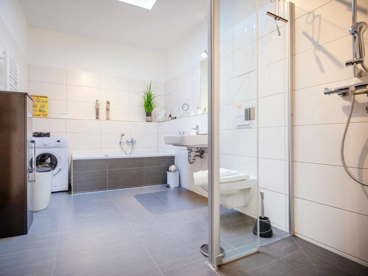 Mit 2 Schlafzimmern, Terrasse Und Balkon Dr 434 Ostseebad Binz